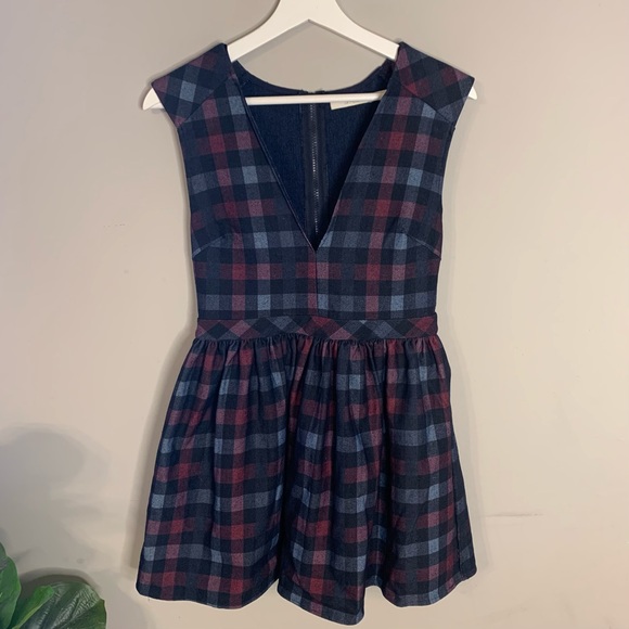 Do&Be Gingham Print Dress - Picture 1 of 5